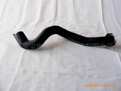高壓橡膠管、低壓橡膠管-生產(chǎn)銷售汽車橡膠水管。硅膠管、油管、防塵套、支架、大眾配.